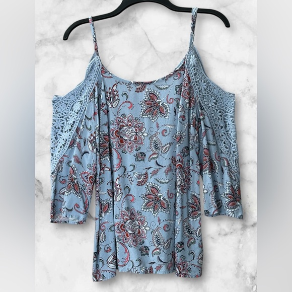 Xhilaration Cold Shoulder Boho Top Lace Crochet Bell 3/4 Sleeve Blue Size L - Picture 2 of 11
